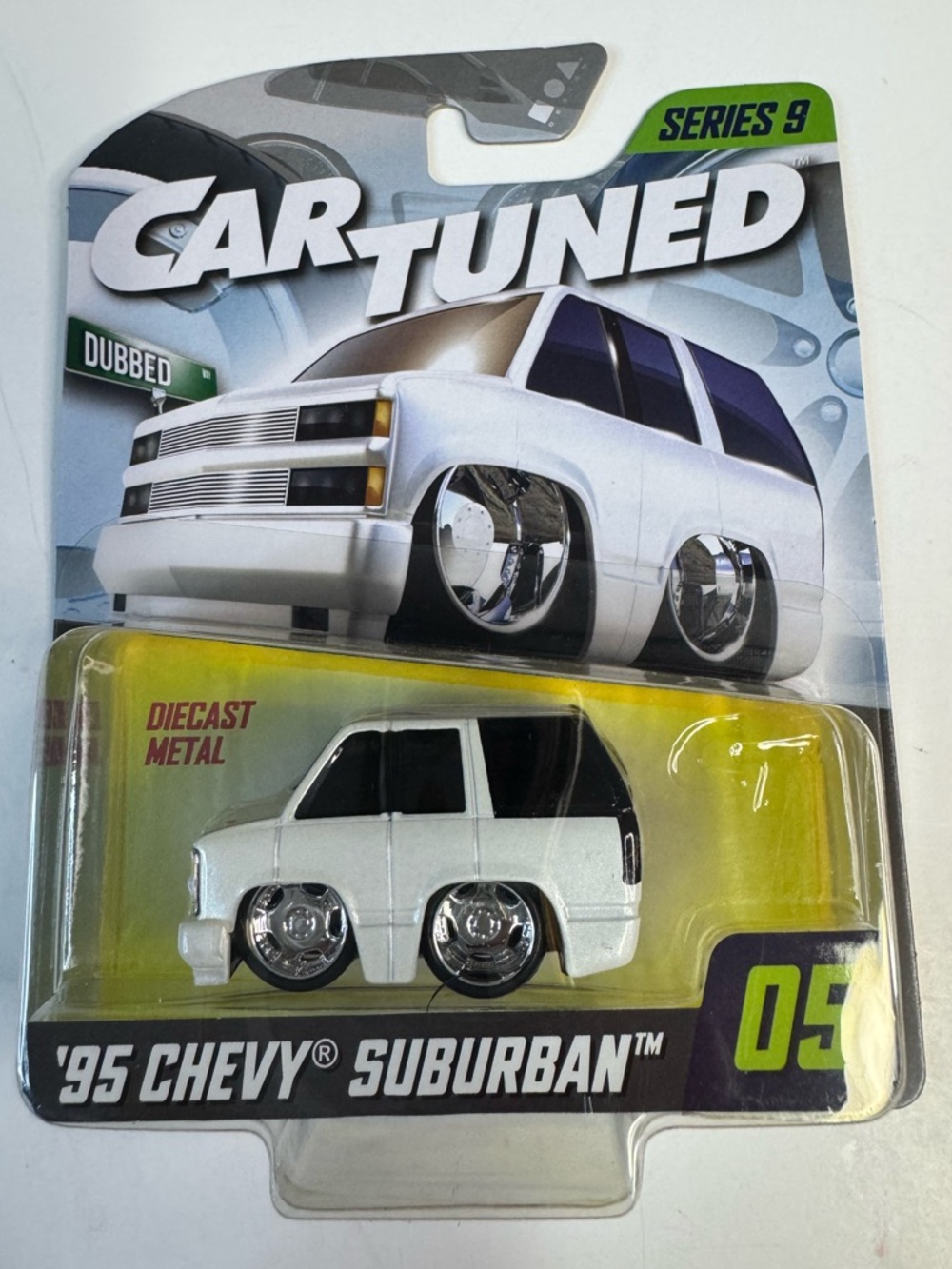 CARTUNED SERIES 9 “1995 CHEVY SUBURBAN” 05